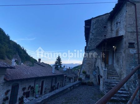 Appartamento in villa via della Chiesa 8, Centro, Rocca Pia - Photo 2
