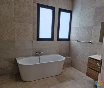 A louer, Maison / Villa, 129 m² - Photo 6