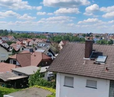 Charmante, frisch sanierte DG Wohnung in Sulzbach - Foto 1