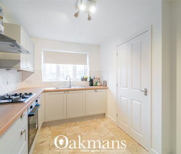 3 bedroom semi-detached house to rent - Photo 2