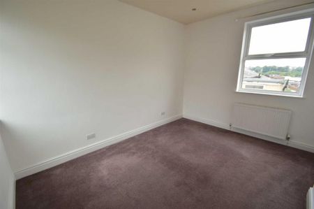 2 bedroom house to rent - Photo 2