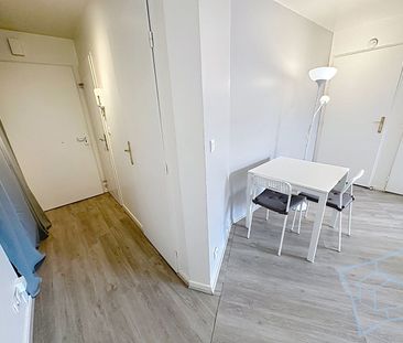 Appartement Voisins Le Bretonneux 1 pièce(s) 30 m2 - Photo 1