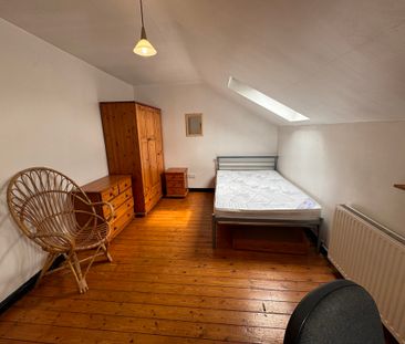 Cromer Street, Burton Stone Lane - P1920 - Photo 4