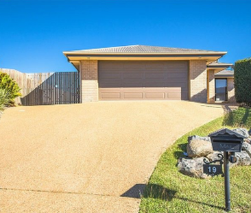 Modern Family Home! - Photo 1