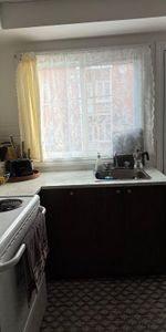 4 1/2 à louer complètement rénové à Parc-Extension - Photo 4