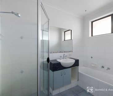 COMFORTABLE FAMILY HOME WITH SHED AND SWIM SPA - Photo 5