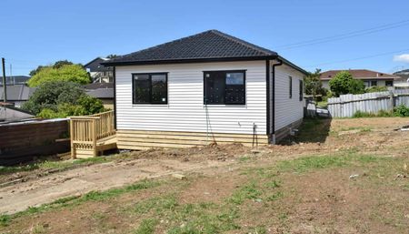 Brand new home Otahuhu - Photo 3