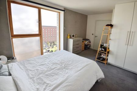 2 bedroom apartment to rent - Photo 5