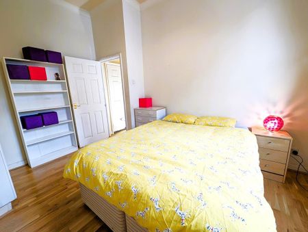 2 bedroom flat to rent - Photo 3