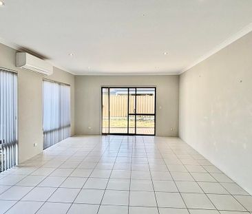 Spacious Family Living in a Prime Butler Location! - Photo 6