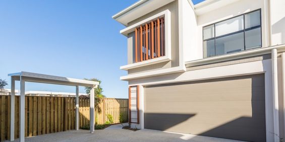 Near New Townhouse. Perfect for family! - Photo 3