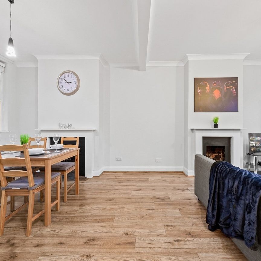 3 Bed Semi-Detached House, Vansittart Road, E7 - Photo 1