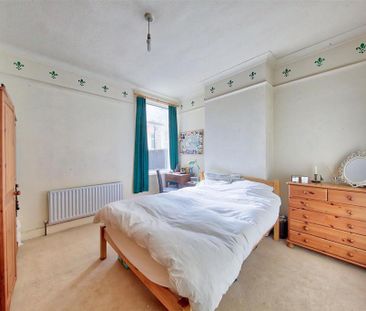 2 bedroom maisonette to rent - Photo 6