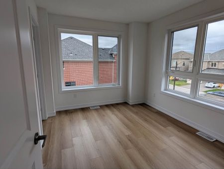 For Lease - 70 Kenesky Drive Unit# 30, Hamilton, Ontario - Photo 4