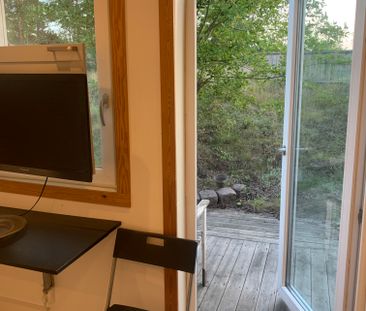 Sparvhöksvägen, Tumba - Photo 1