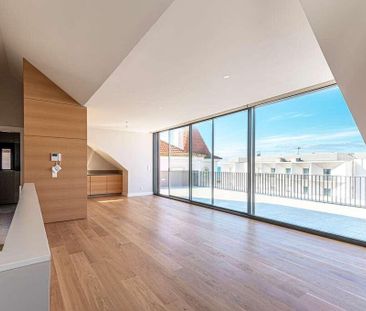 2 Bedroom Apartment with a view, Parede, Cascais - Photo 3