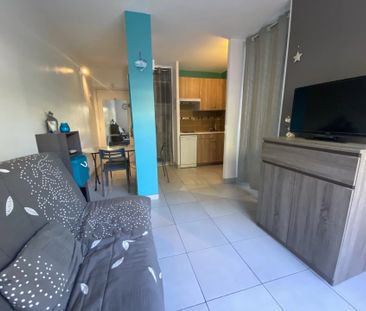 Location Appartement 1 pièce 28m² LA CIOTAT 13600 - Photo 5