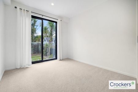 Stylish Three Bedroom Home in Glenfield - Photo 4