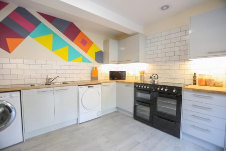 8 bedroom house to rent - Photo 4