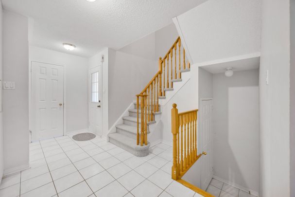 For Lease - 10 Ferris Street, Richmond Hill, Ontario - Photo 1