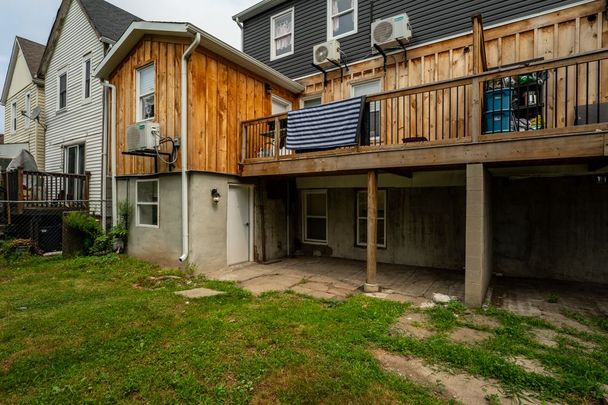 For Lease - 164-168 Picton Street Unit# 5, Hamilton, Ontario - Photo 1