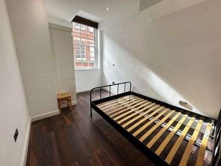 Hounds Gate Court, Nottingham, NG1 - Photo 2