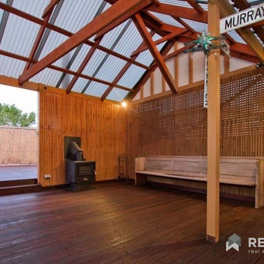 3-Bedroom Home in the Heart of Werribee - Photo 1