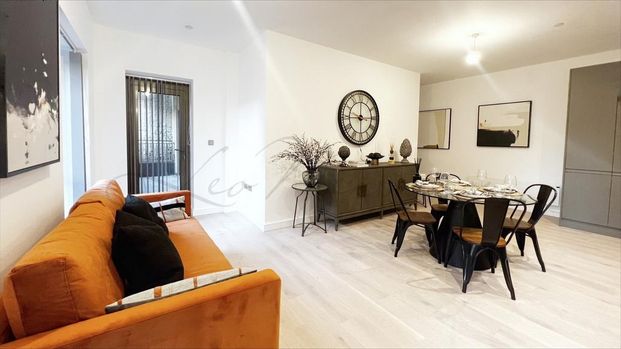 2 bedroom flat to rent - Photo 1