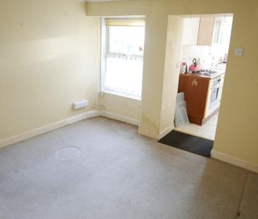 2 bedroom cottage to rent - Photo 1