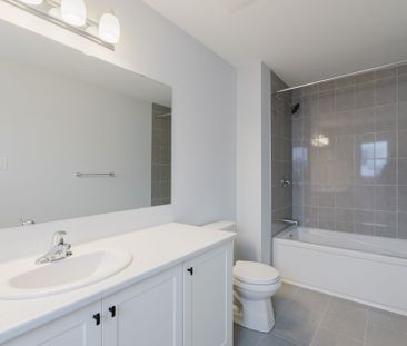 For Lease - 501 Galanthus Walk, Kanata, Ontario - Photo 3