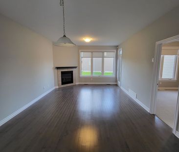 For Lease - 182 BOXCAR Crescent, Russell, Ontario - Photo 6