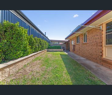 1/3 First Street, Hallett Cove, SA 5158 - Photo 2