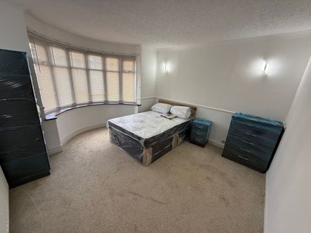 Room in a Shared House, Vera Road, B26 - Photo 4