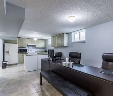For Lease - 440 Rutherford Road, Brampton, Ontario - Photo 6