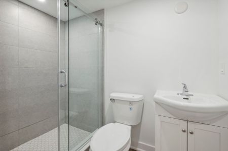 For Lease - 6 Woodvale Crescent Unit# Lower, Toronto, Ontario - Photo 2