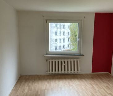 Schöne 3 Zimmerwohnung für die Familie, Kinder willkommen, frei ab ... - Photo 1