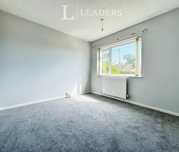 4 bedroom bungalow to rent Melton Court, Hethersett, Norwich, Norfo... - Photo 3