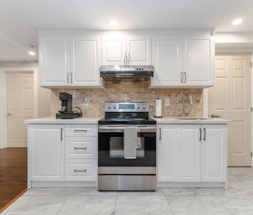 For Lease - 996 Savoline Boulevard, Milton, Ontario - Photo 2