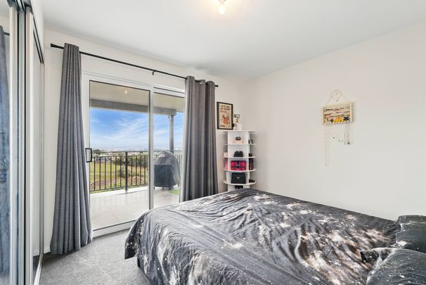 Amazing Views & Centrally Located - Photo 1