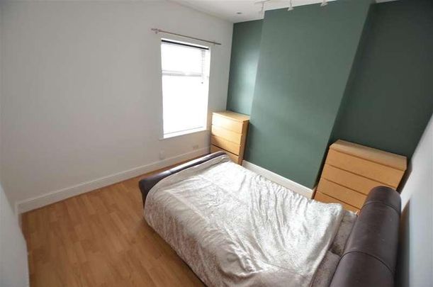 Oxford Street, Penkhull, Stoke-on-trent, ST4 - Photo 1