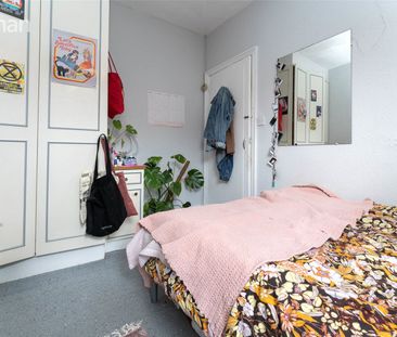 4 bedroom terraced house to rent - Photo 6