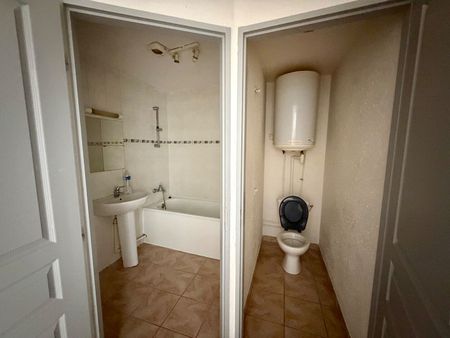 Location Appartement 3 pièces 53m² - Photo 4