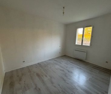 Location Maison 4 pièces 89m² L ISLE D ESPAGNAC 16340 - Photo 5