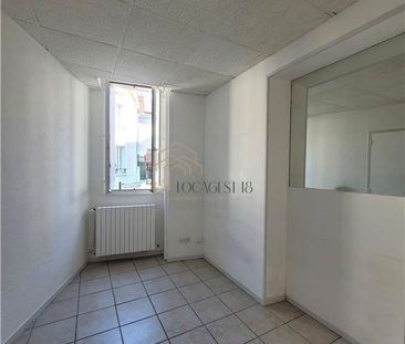 CHAUFFAGE ET ELECTRICITE INCLUS DANS LES CHARGES - Photo 2