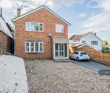 3 bedroom detached house to rent - Photo 5