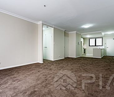 Superior Modern 1 bedroom Gas & Electrical Bills included!!! - Photo 2