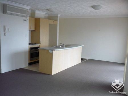 SOUTHPORT - BREAK LEASE - Photo 5