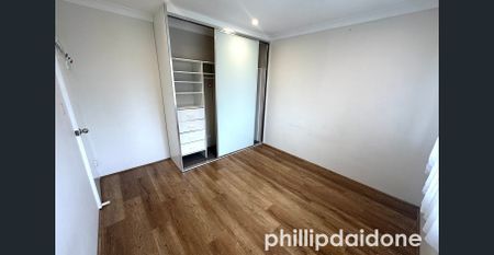 Tidy And Convenient 2 Bedroom Unit. - Photo 3