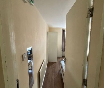 Room in a Shared House, Wilberforce Road, LE3 - Photo 6