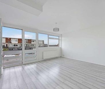 High Street, Epping, CM16 - Photo 2